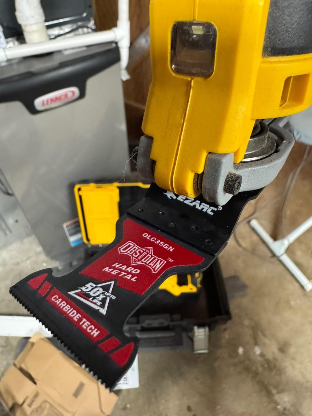 Customer photo review of EZARC Obsidian Carbide Oscillating Saw Blades for Hard Metal, Nails, Bolts and Screws(3pcs)