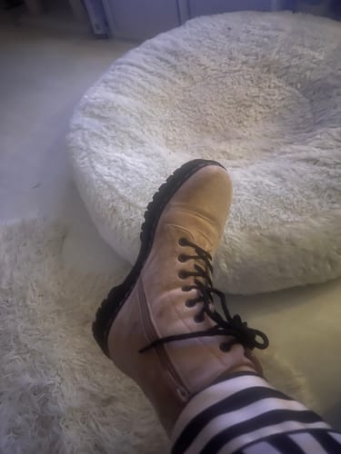 Customer photo review of Hello Fall - Schnürboots