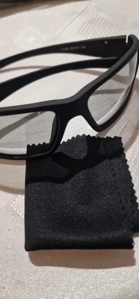 Customer photo review of Anti-Glare Photochromic Polarized Lenses
