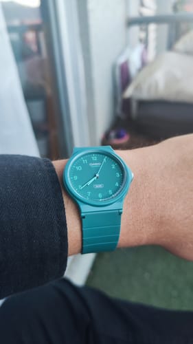 Customer photo review of Reloj Casio Vintage MQ-24B-3B Bio Resina Verde Números
