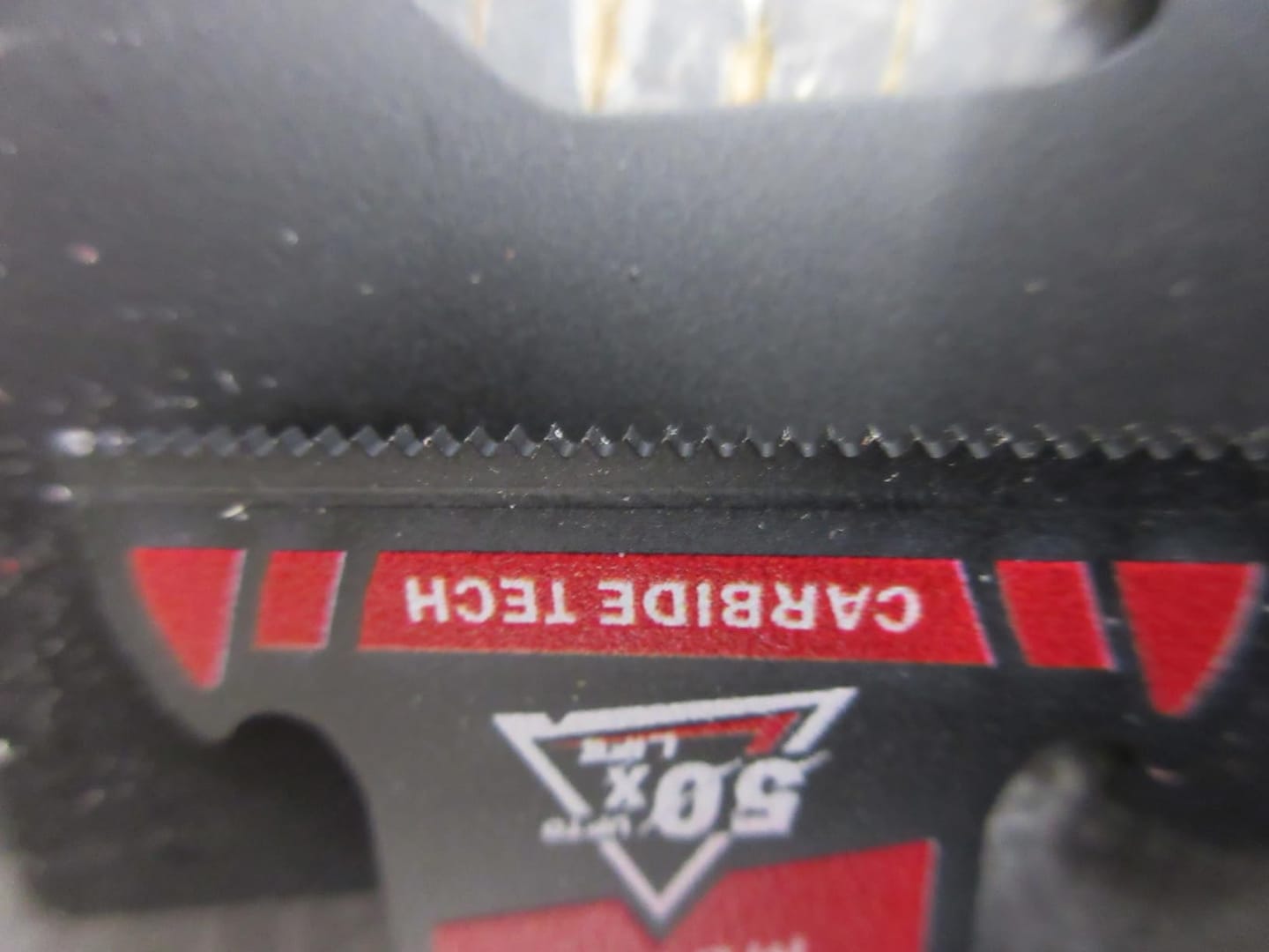 Customer photo review of EZARC Obsidian Carbide Oscillating Saw Blades for Hard Metal, Nails, Bolts and Screws(3pcs)