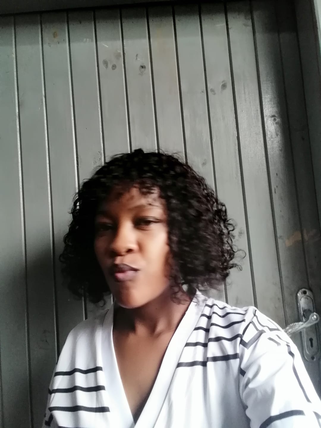 Customer photo review of Brazilian Water Wave Fringe - Zoe