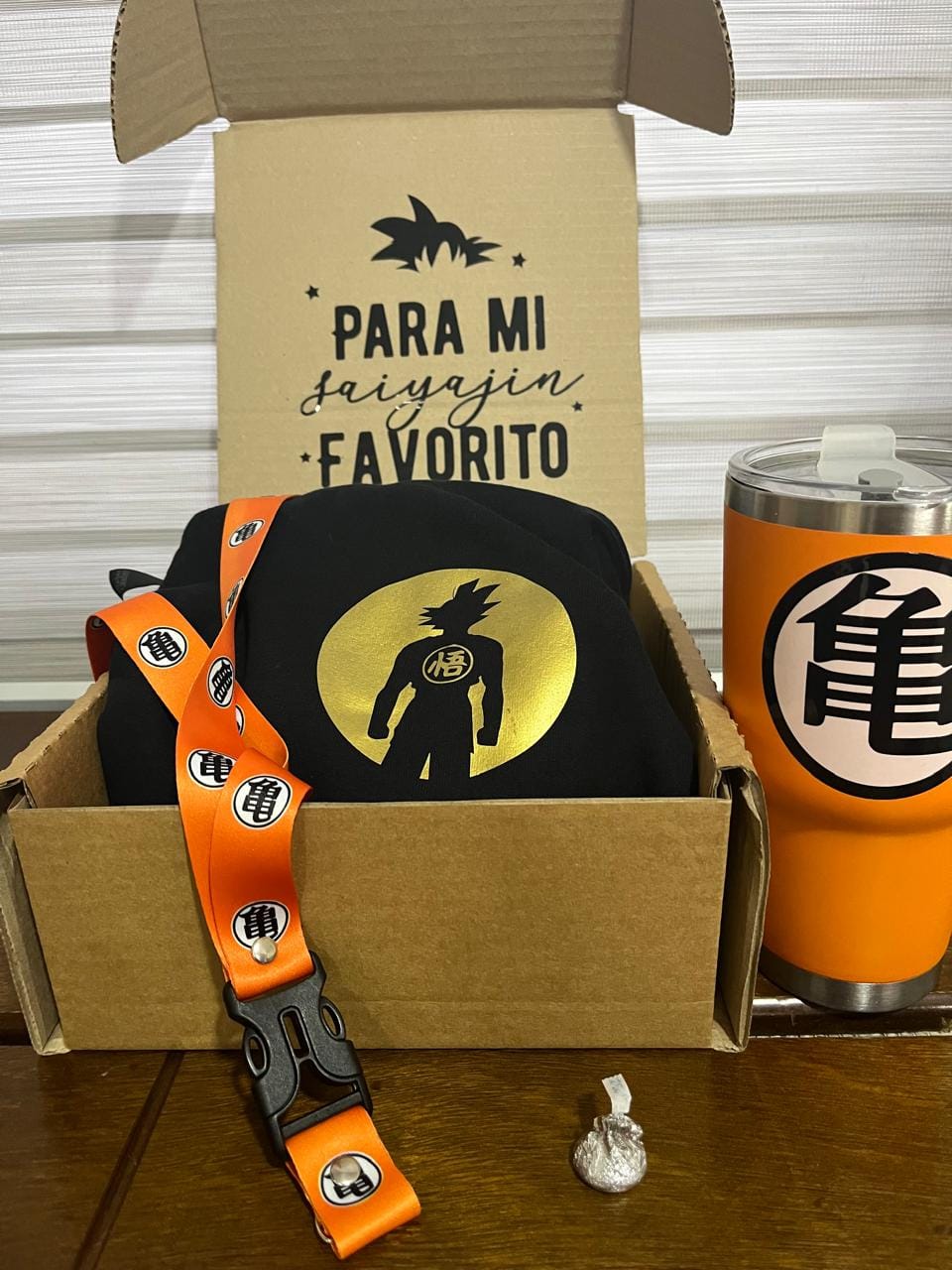 Customer photo review of DRAGON BALL CON SUDADERA SAN VALENTÍN