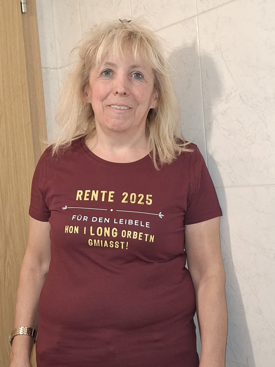 Customer photo review of Rente 2025 - Damenshirt Premium