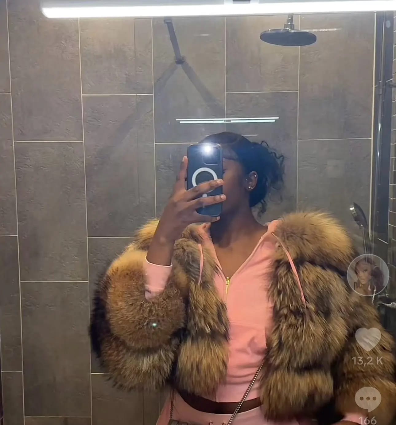 Customer photo review of Real Raccoon Fur Coat Luxury Thick Winter With Plush Collar And Tailored Silhouette — Natural | KIMLUD