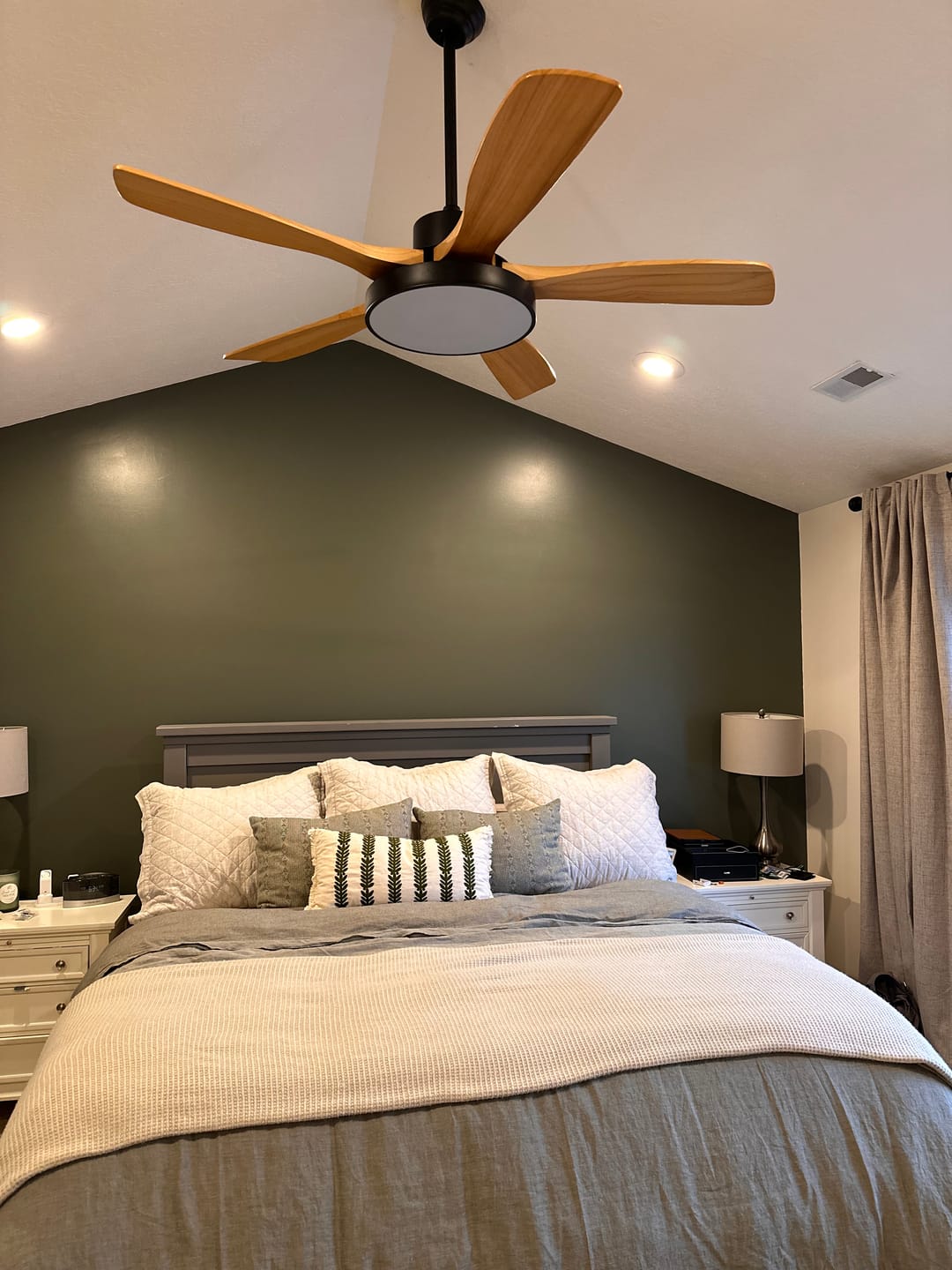 Customer photo review of WOMO Scandi Reversible Ceiling Fan with Light-WM5002