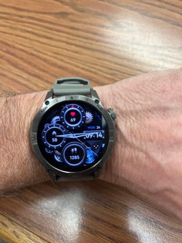 Customer photo review of ZE™ Force Smartwatch – Power Your Day, Track Your Way