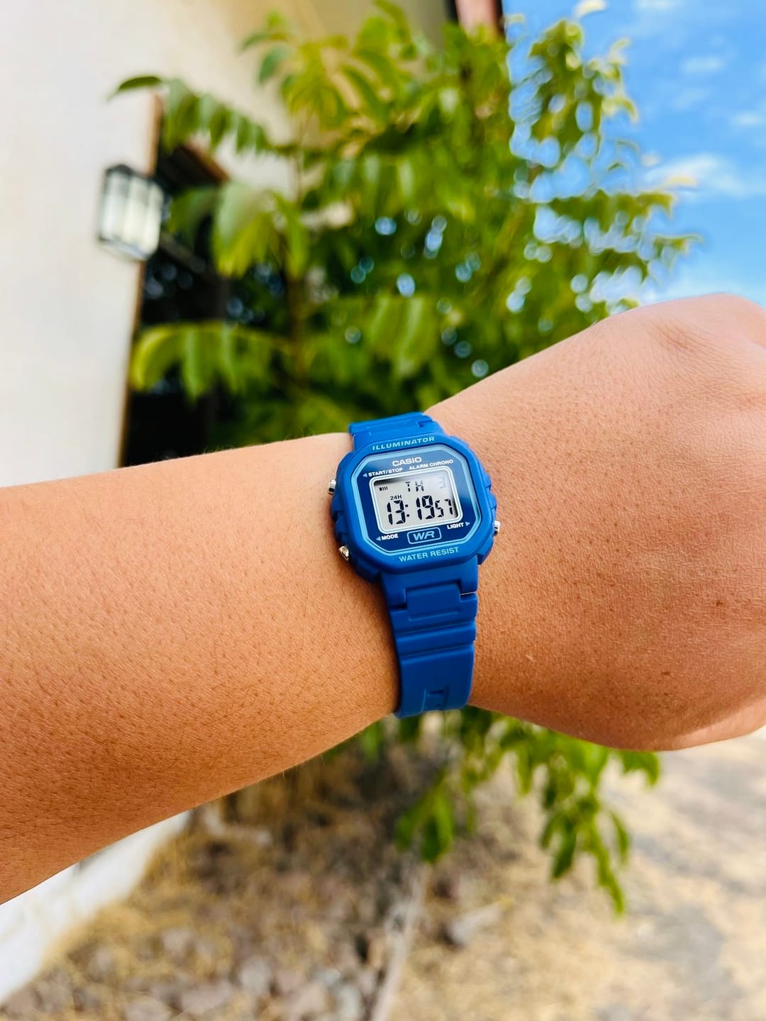 Customer photo review of Reloj Casio Vintage LA-20WH-2ADF Azul