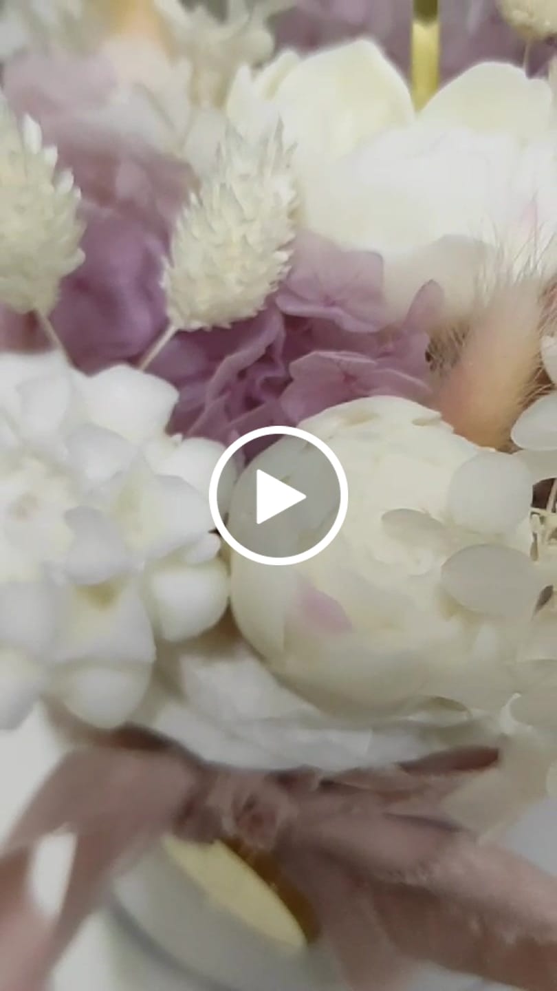 Customer video review of Colorante líquido para velas PÚRPURA