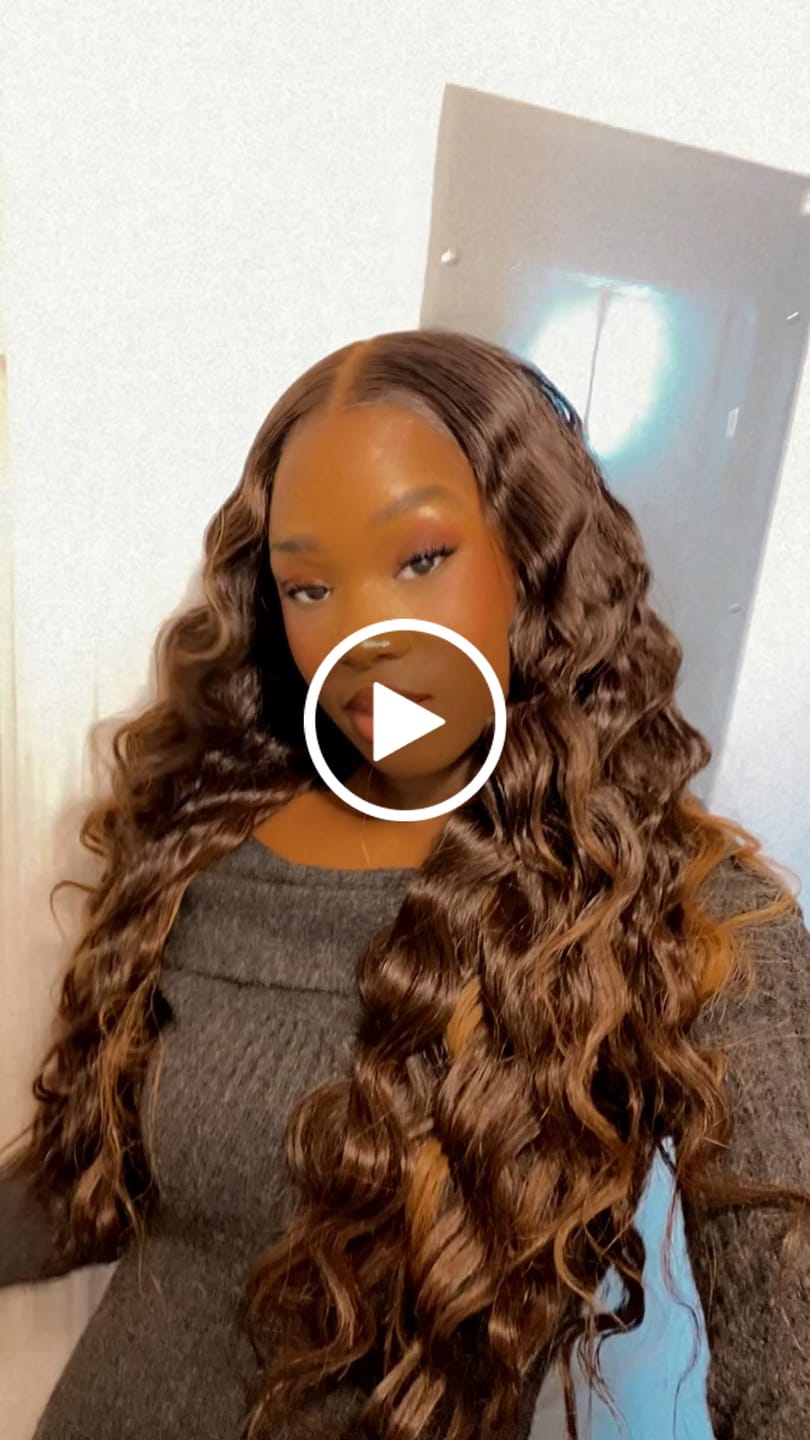 Customer video review of S2  Wig 002
