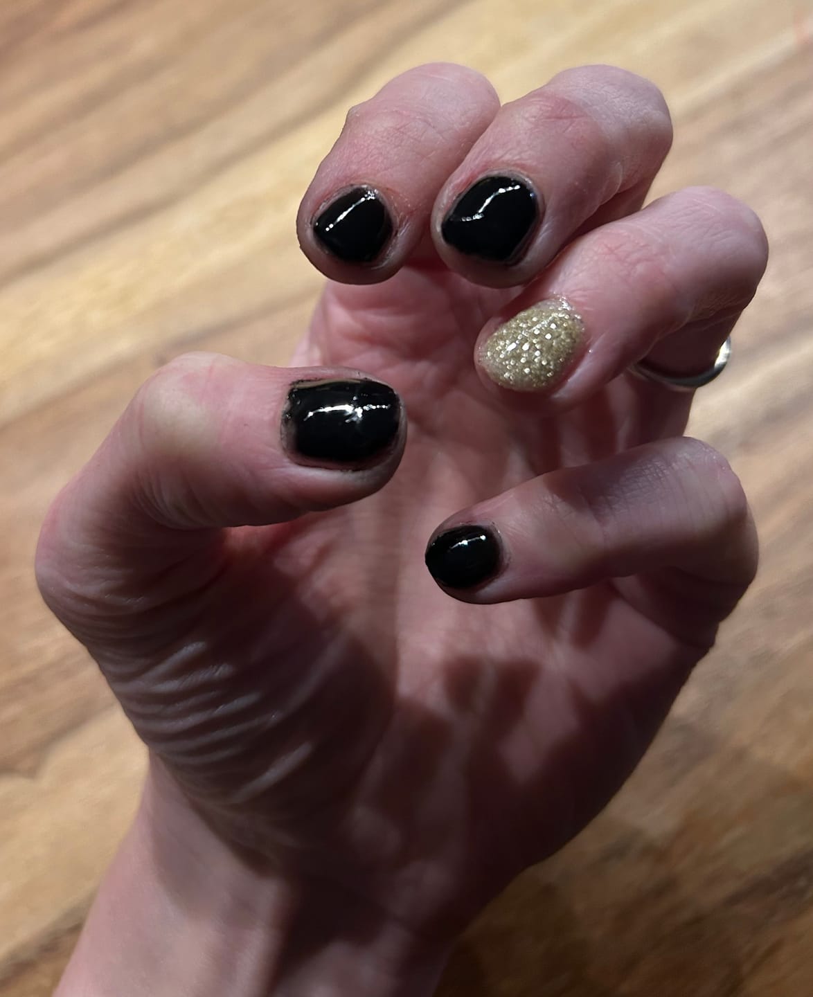 Customer photo review of Sapphire Black Dipping Powder