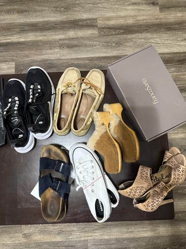 Customer photo review of Re/Gen Secondhand Footwear Assorted Wholesale