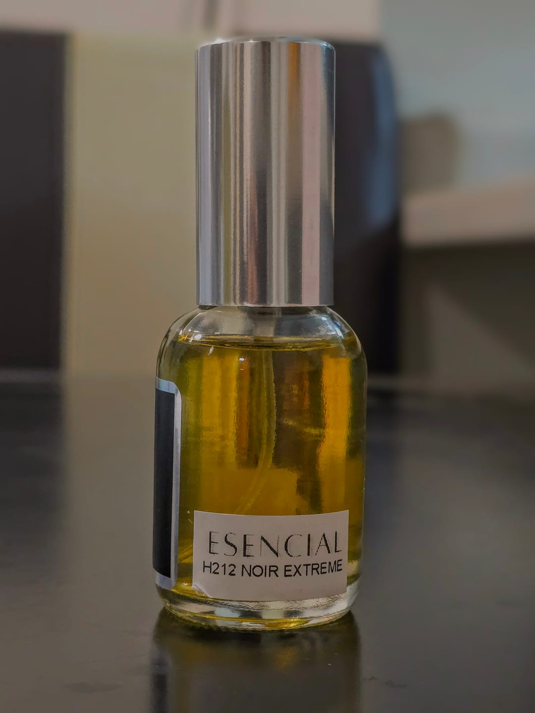 Customer photo review of H212 Inspirado en: Noir Extreme - Tom Ford