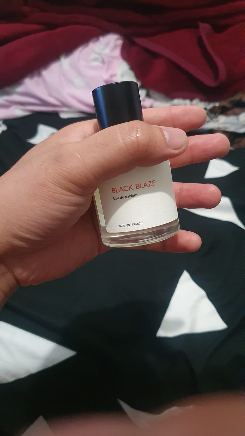Customer photo review of Black Blaze