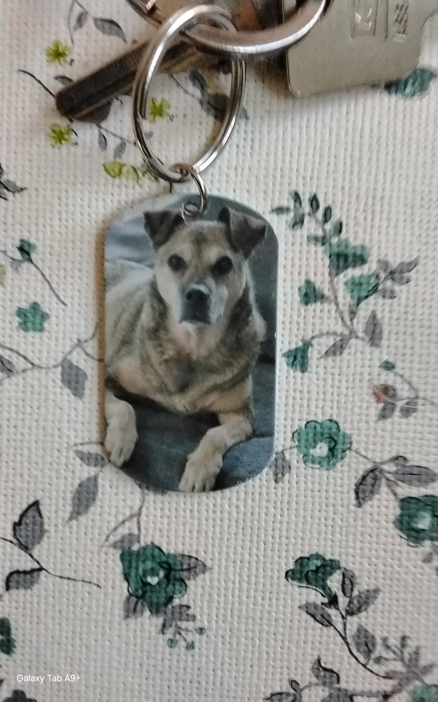 Customer photo review of Für immer im Herzen - Individueller Dog Tag Schlüsselanhänger