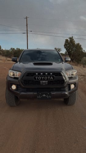 Customer photo review of 2016-2023 TOYOTA TACOMA TRD PRO GRILL