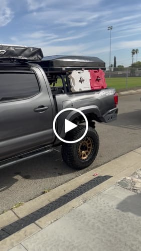 Customer video review of Classy Chassis - Gallon