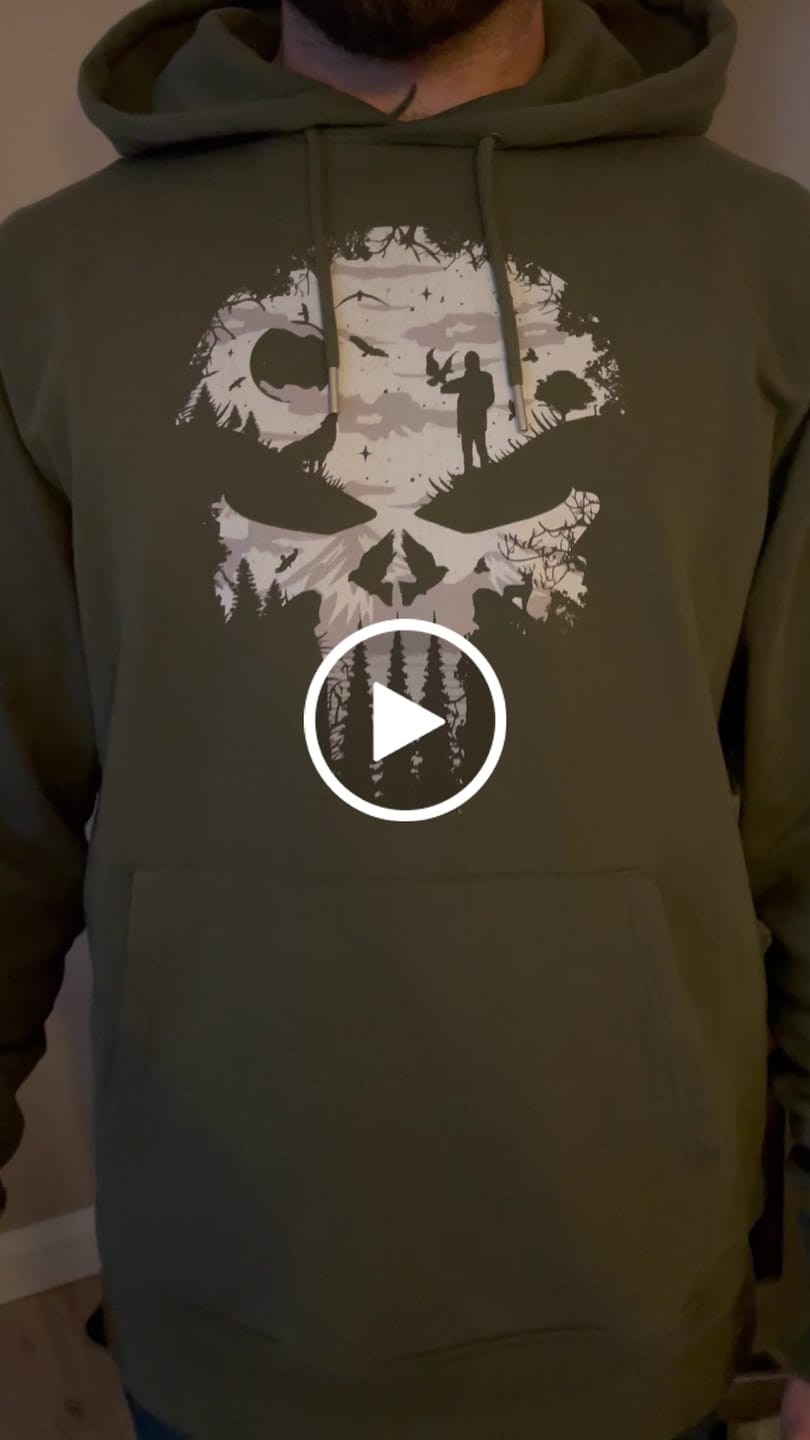 Customer video review of Nature Skull  - Bio Unisex Hoodie (PREMIUM)