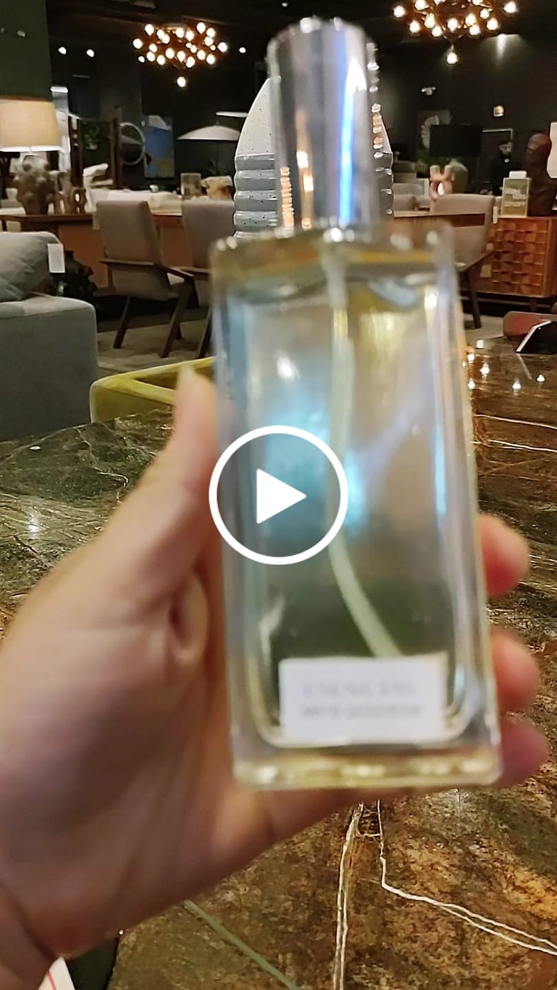 Customer video review of M515 Inspirado en: Goddess - Burberry