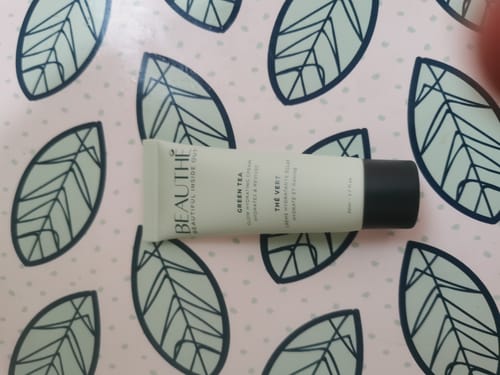 Customer photo review of Crème Hydratante Éclat au Thé Vert