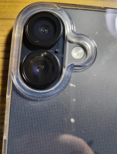 Customer photo review of ultraglass.in Camera Rings Lens Protector for iPhone 16 / 16 Plus