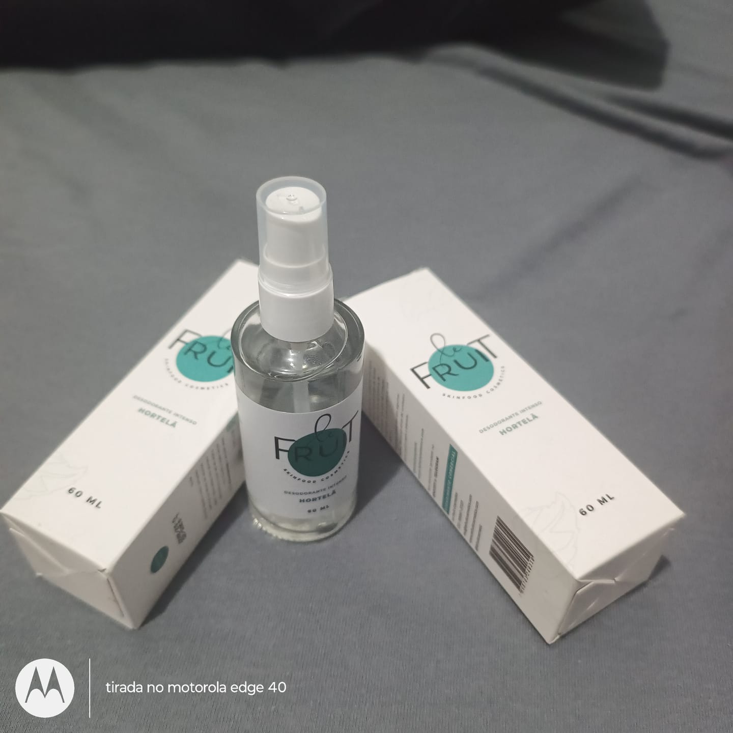 Customer photo review of Desodorante Longa Duração