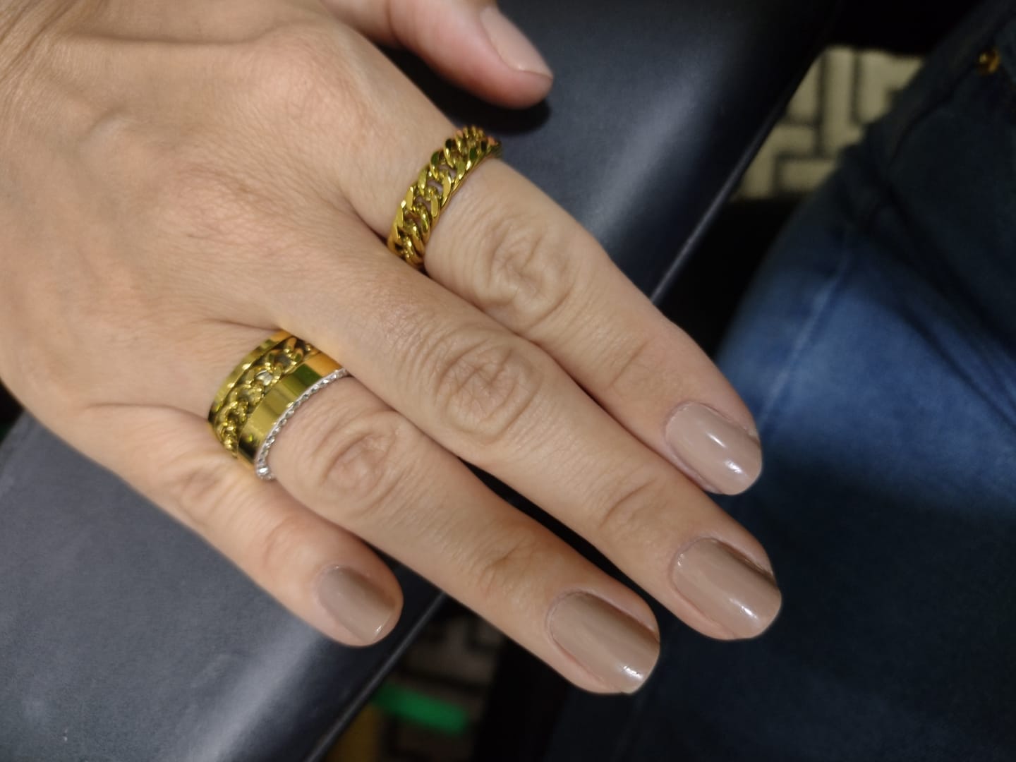 Customer photo review of Anel Corrente Banhado em Ouro 18K