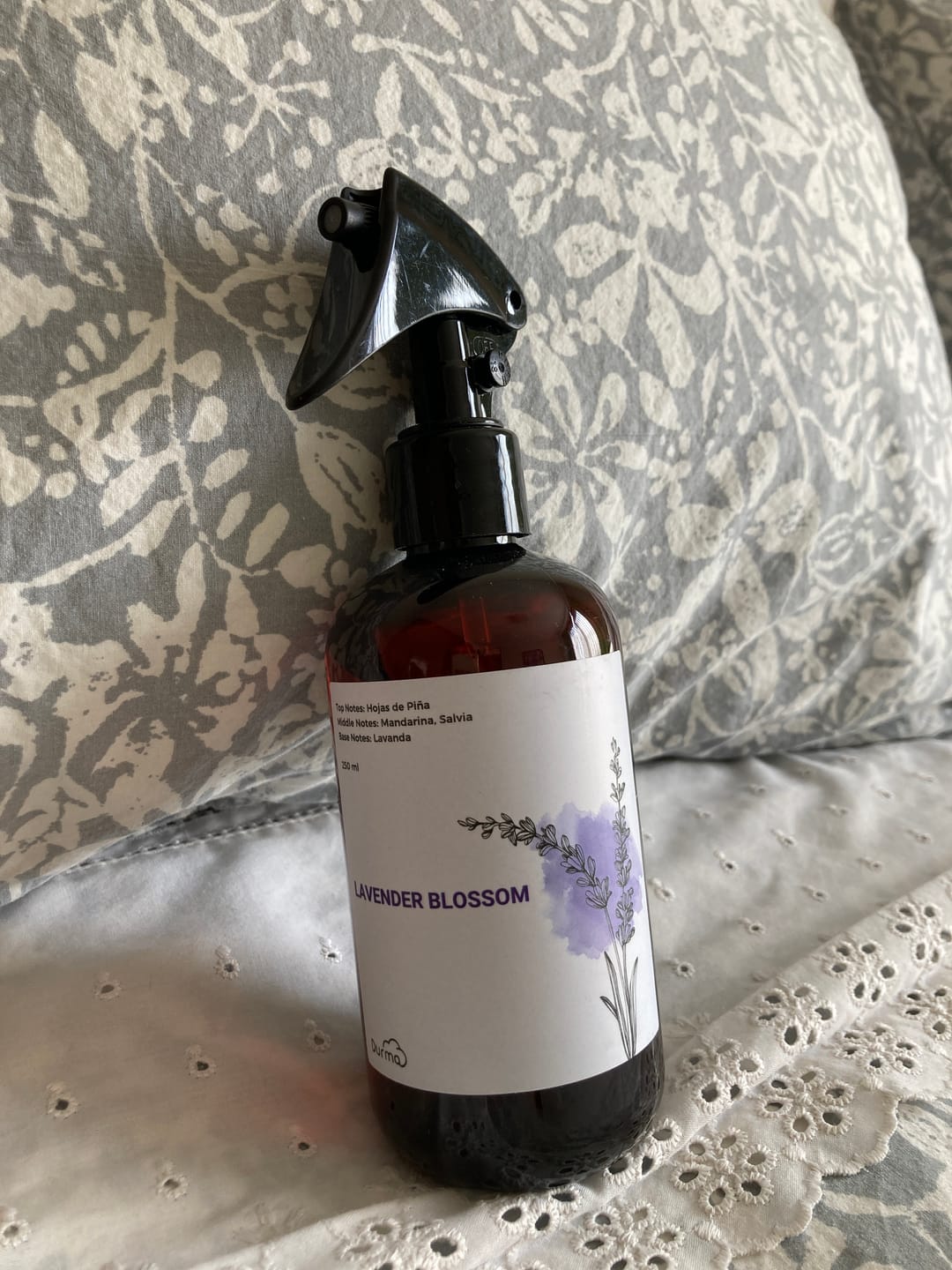 Customer photo review of Lavender Blossom - Bruma de Almohada para Sueño Profundo (250 ml)