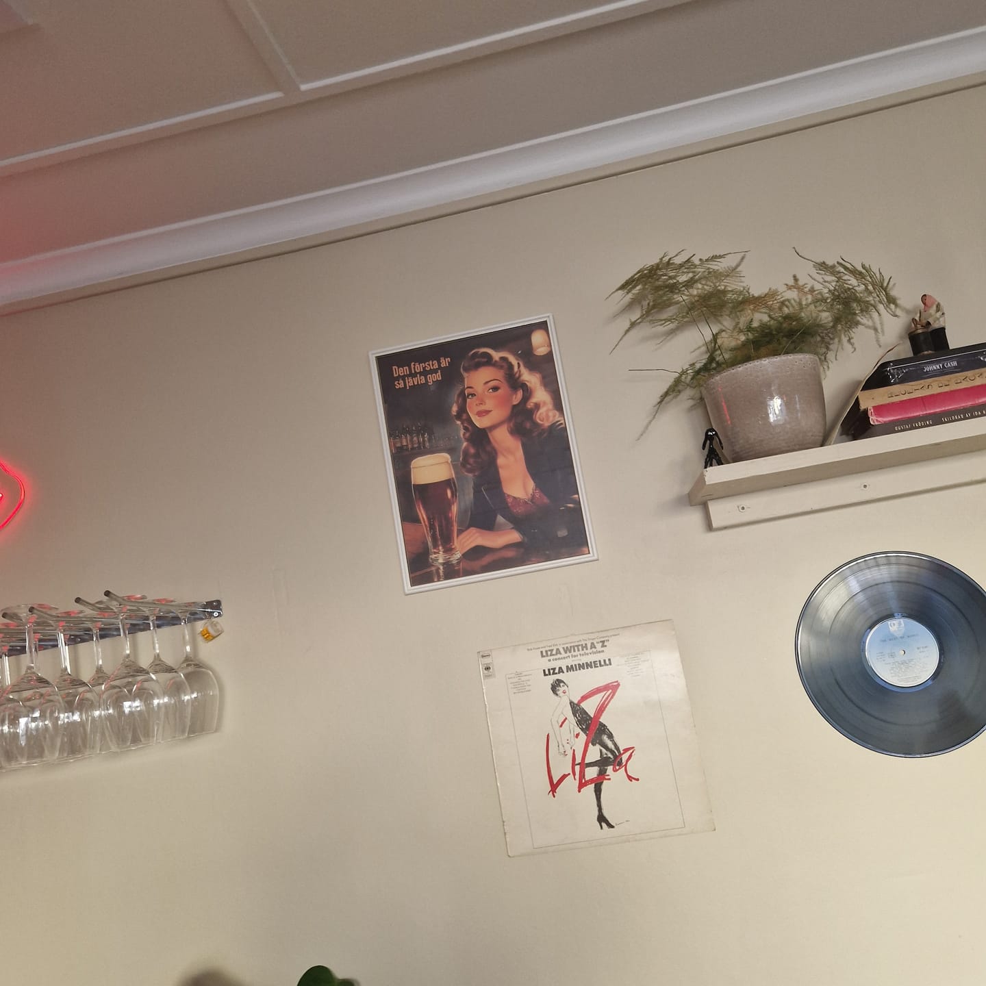 Customer photo review of Den första är så jävla god - Poster