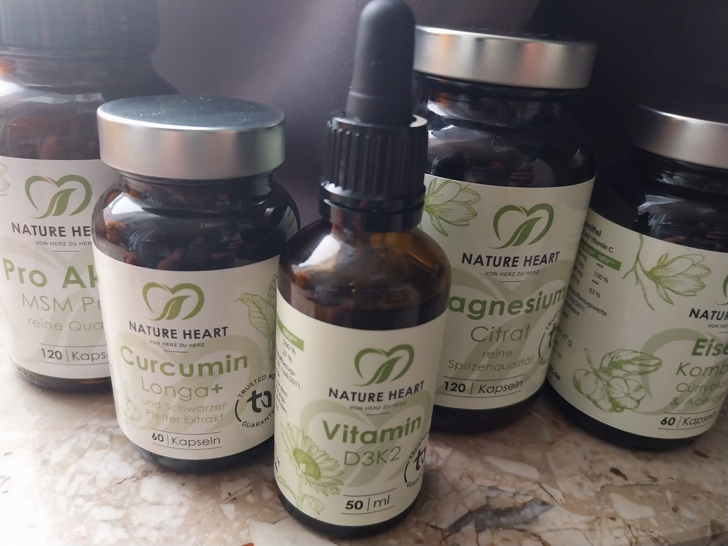 Customer photo review of Beauty Bundle | by Izzy Weissgerber