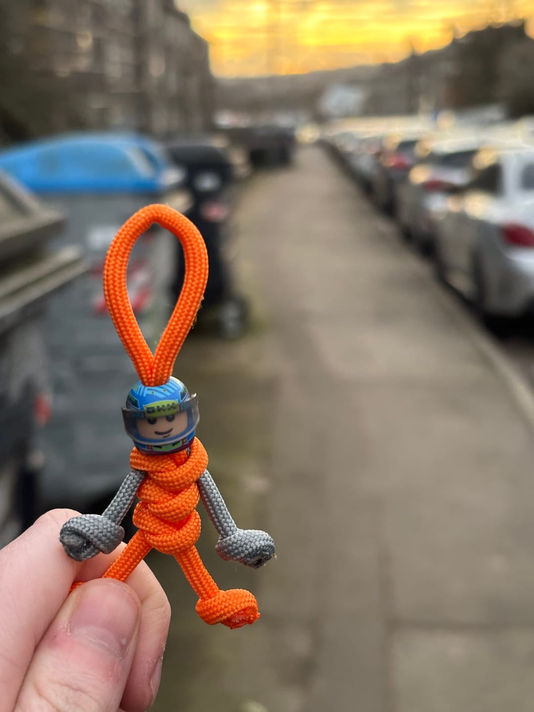 Customer photo review of Limited Edition Oscar Piastri Racing Paracord Buddy Keychain
