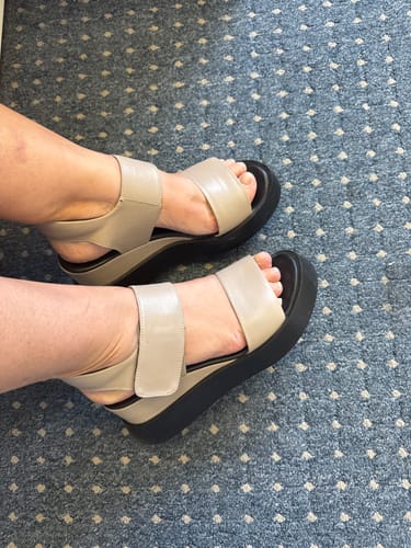 Customer photo review of Cample Platforms - Beige
