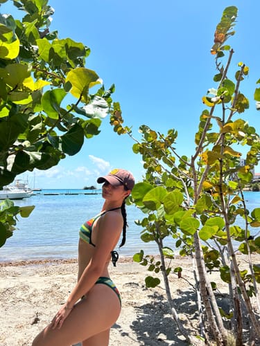Customer photo review of Seamolly Vintage Colorblock Stripes Triangle Halter Tied Cheeky Bikini Set
