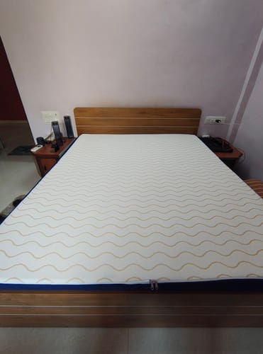 Customer photo review of The Flo Mattress Ergo