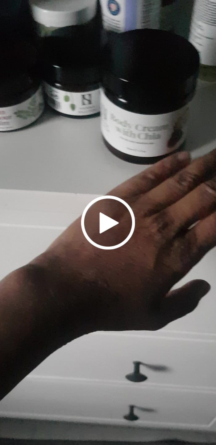Customer video review of Body Cream with Chia Seed Oil
