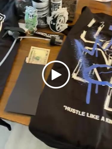 Customer video review of Limited LGND66™ Mystery CASH Box