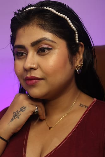 Customer photo review of Paris Heart Necklace