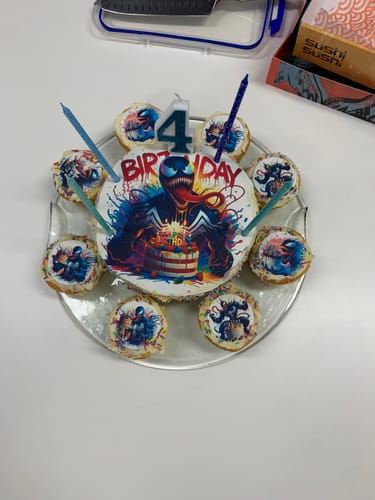 Customer photo review of 15 x 5 cm Pre-cut Standard Cupcake Custom Edible Icing Images