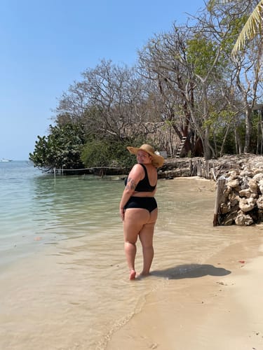 Customer photo review of ‘Less Cheeky’ Mid Rise Bottoms