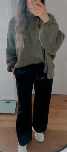 Customer photo review of Meli Strick Pullover - Khaki