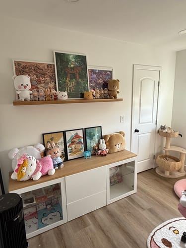 Customer photo review of White Oak Floating Shelves