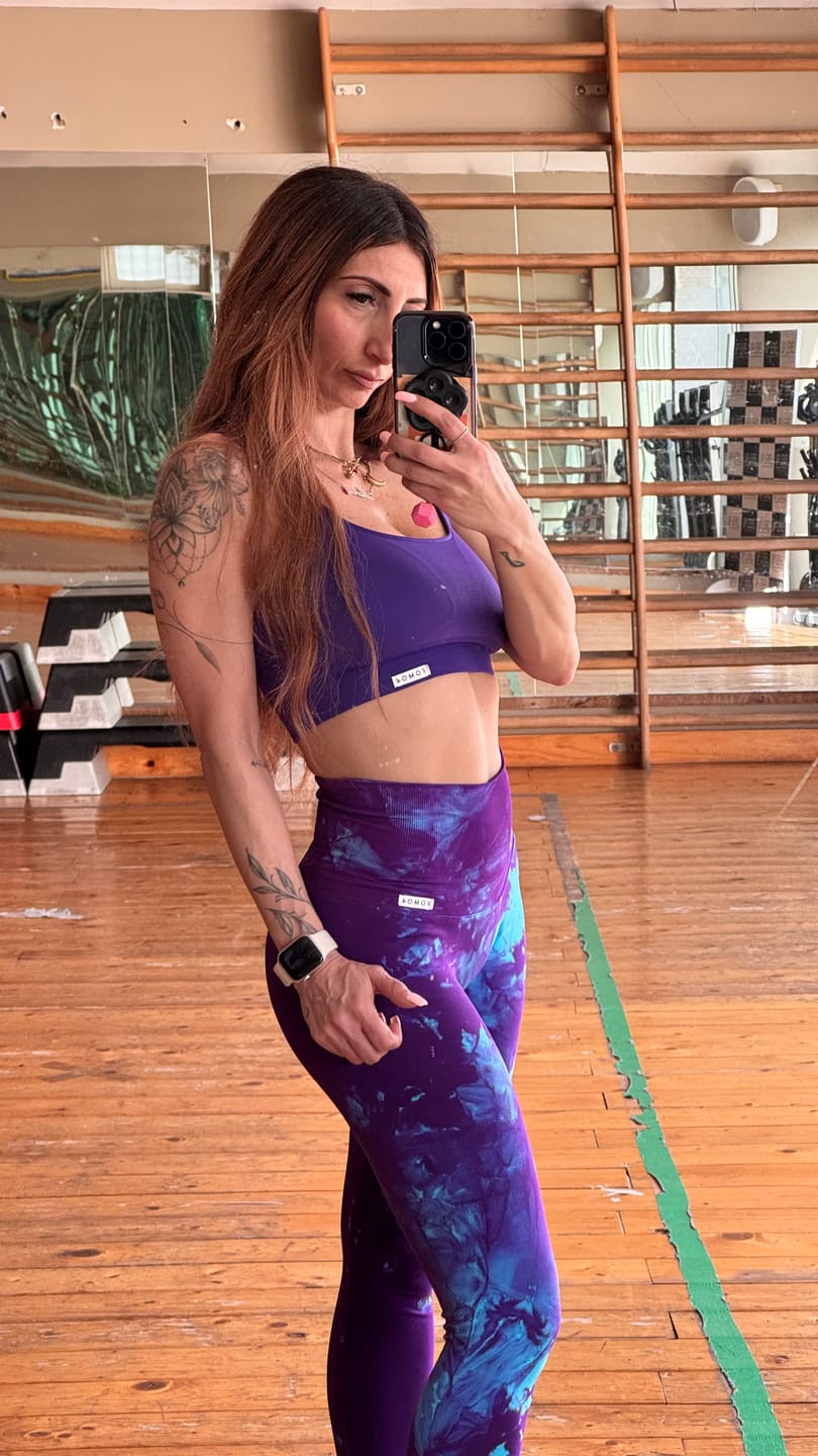 Customer photo review of Leggings Push Up Maltinto Caos Azzurro Viola