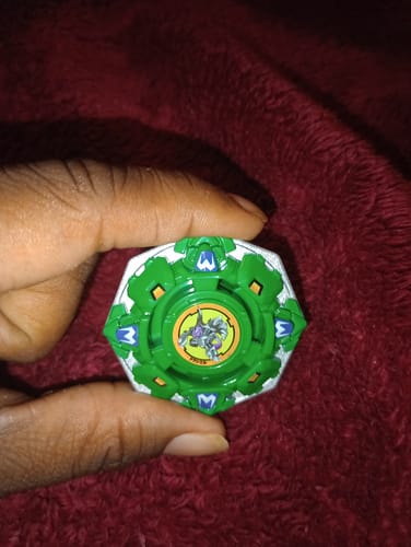 Customer photo review of Takara Tomy Beyblade X BX-00 Booster Draciel S 7-60D