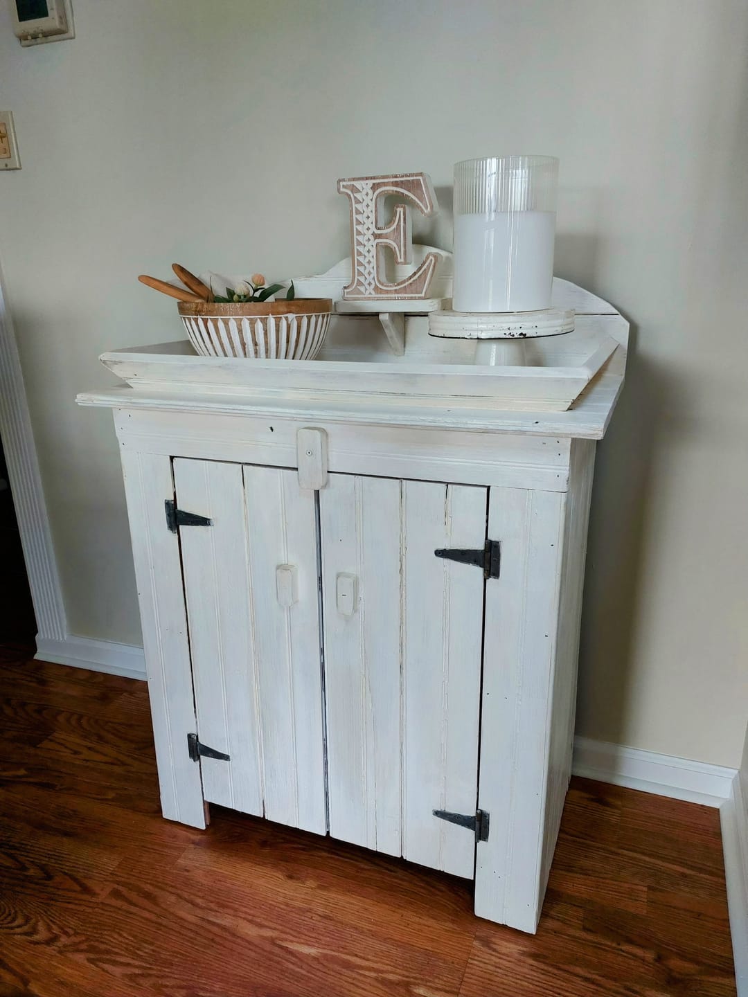 Customer photo review of Toscana Milk Paint - Strasbourg White
