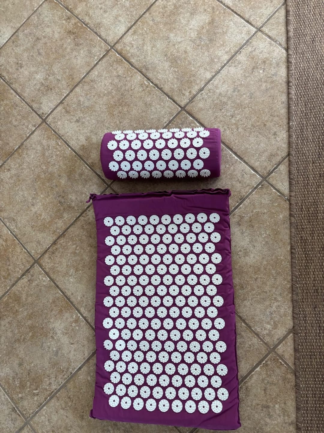Customer photo review of Acupressure Mat & Pillow Set