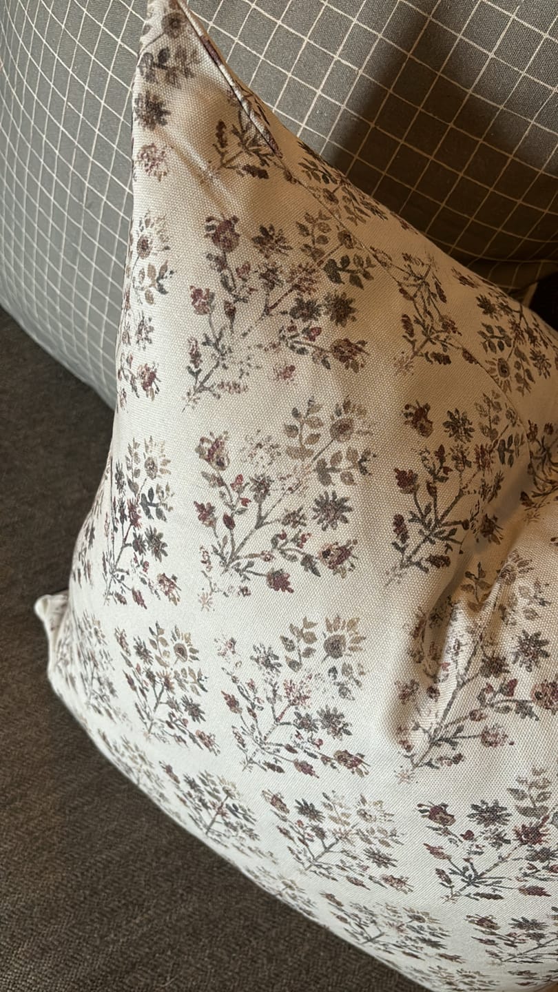 Customer photo review of Afton - 18" | 20" |  22" | 24"