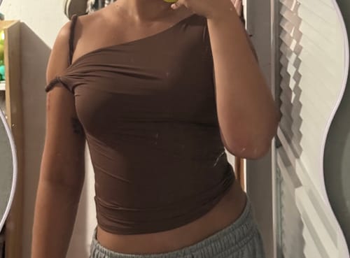 Customer photo review of ANY  BROWN TOP