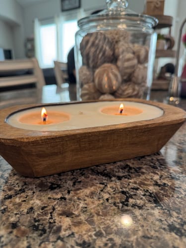 Customer photo review of Crazy Busy Mama Exclusive Tropical Sunrise Scented Wooden Dough Bowl Candle