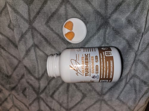 Customer photo review of Ultimate Turmeric Gummies With Ginger Root & Black Pepper
