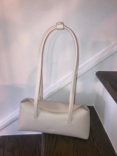 Customer photo review of Mini Chrystie Oat